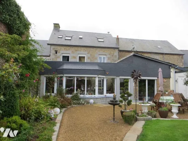 Maison 10 pièces 200 m²