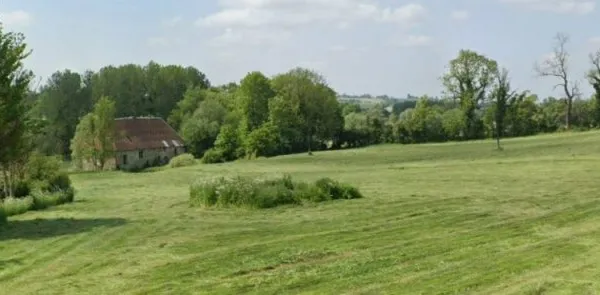 Terrain 1672 m²