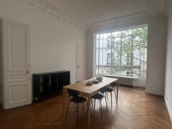 Appartement 5 pièces 148 m²