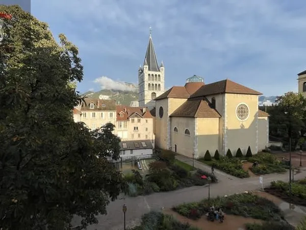 Appartement d'investissement T1 Annecy hypercentre