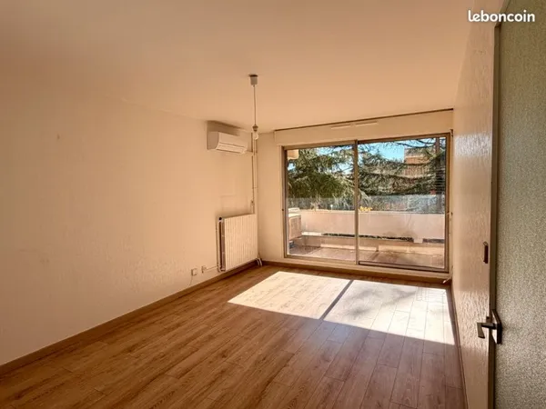 Appartement T2 - Résidence La Comtale - Terrasse