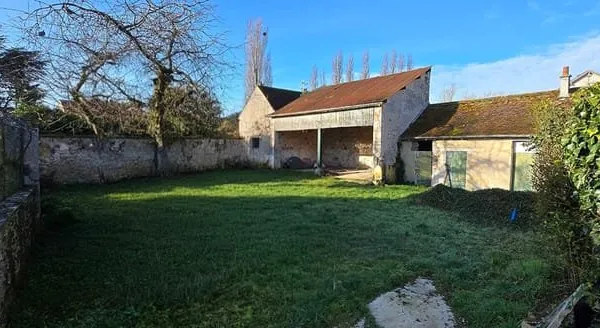 Terrain 251 m²