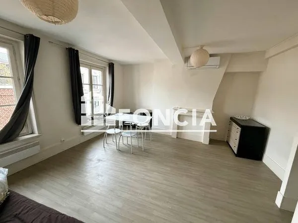 Studio 1 pièce 34 m²