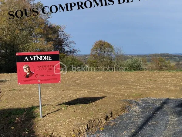 Terrain 1200 m²