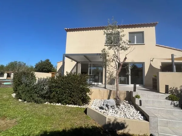 Maison 5 pièces 140 m²