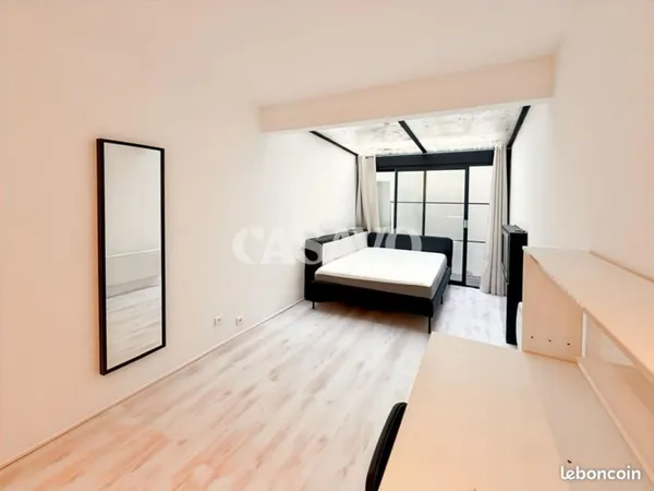 Studio 1 pièce 25 m²