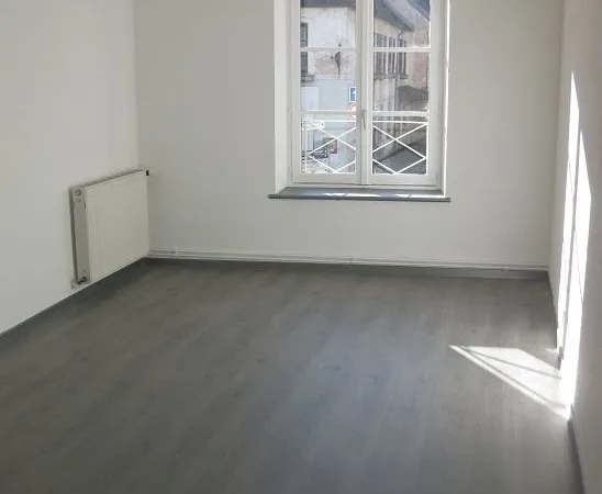 Location appartement F2 Bis centre ville de Lure