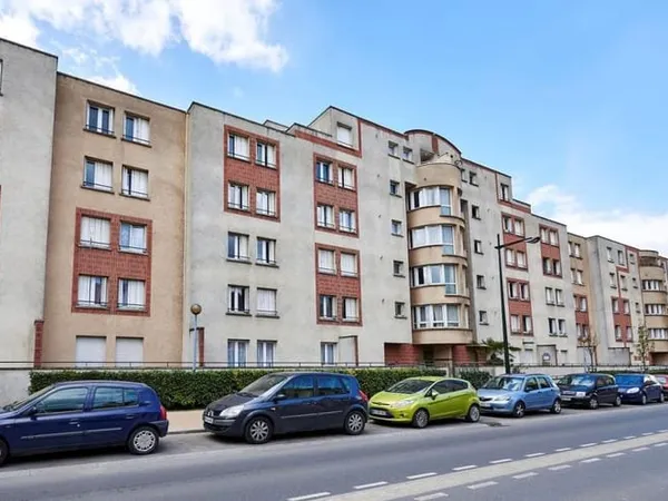 PARKING - CORBEIL-ESSONNES - ER.G1831.01001