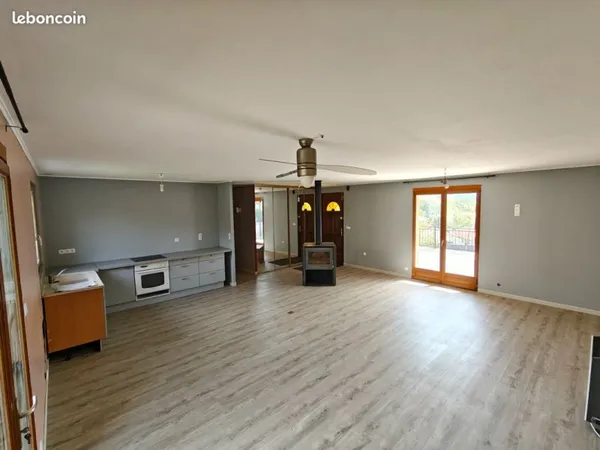 Maison Famille Nombreuse ou Activité Pro : 6 Chambres + Bureau + 44m2 Cuisine - Salle à manger - Sal