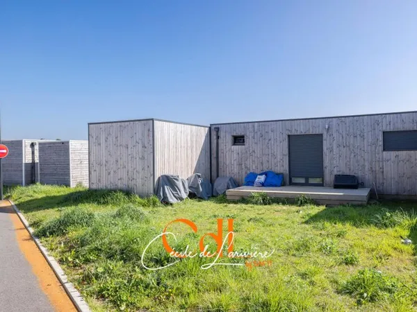 Opportunité rare pour un investissement locatif rentable, durable et sans travaux à prévoir.