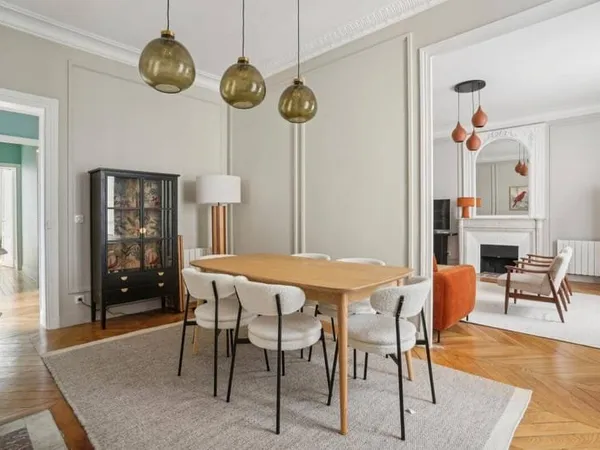 Appartement 6 pièces 159 m²
