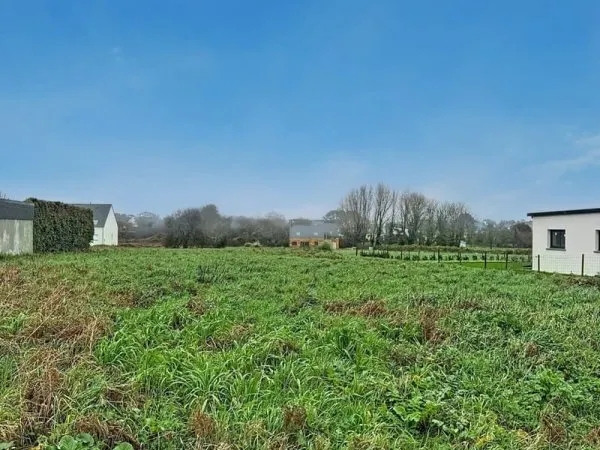 Terrain 3600 m²