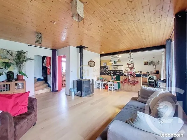 Longère 8 pièces 170 m²