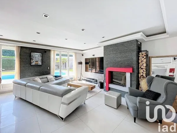 Maison 6 pièces 160 m²