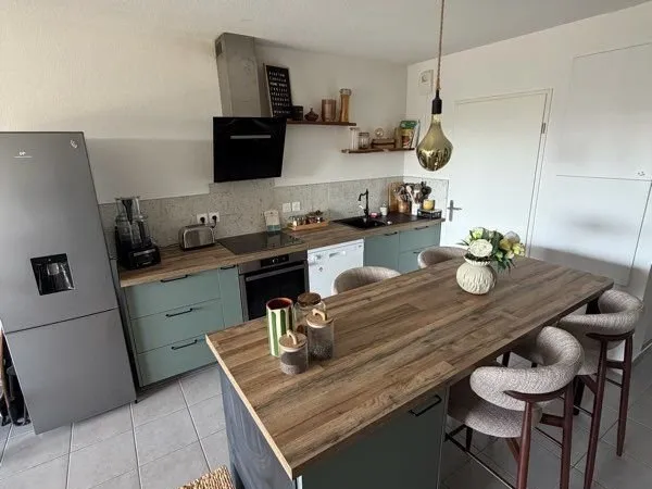 Appartement T3 avec balcon et parking privé sécurisé