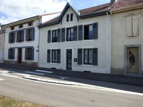 Maison 5 pièces 170 m²