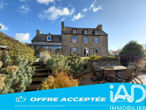 Maison 8 pièces 179 m²