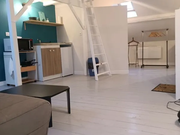 Loue appartement meublé et équipé - 41m²