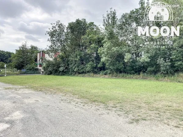 Terrain 750 m² Saint-Juéry