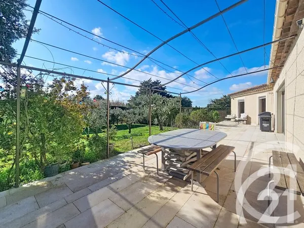 Maison 6 pièces 203 m²