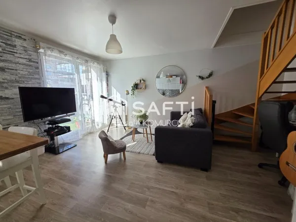 Duplex 3 pièces de 2017 au village d'Eragny (95)