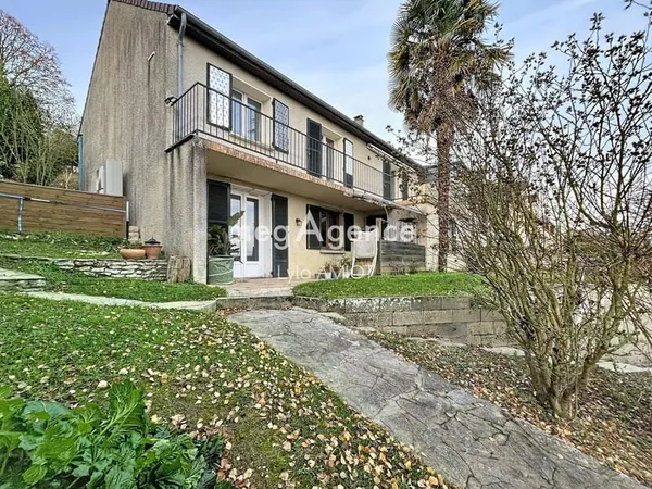 MAISON 170 M² AVEC SOUS SOL AMENAGE ET VUE DEGAGEE