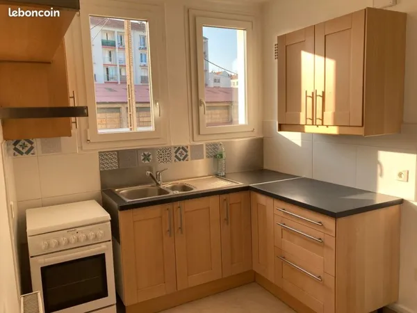Loue appart F4 Besançon St Claude