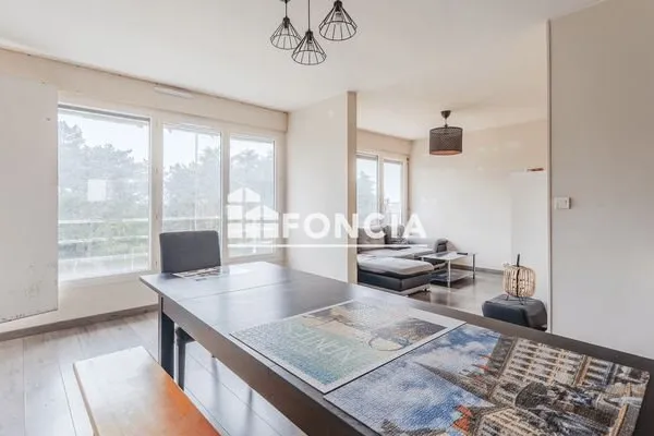 Appartement 4 pièces 74 m²