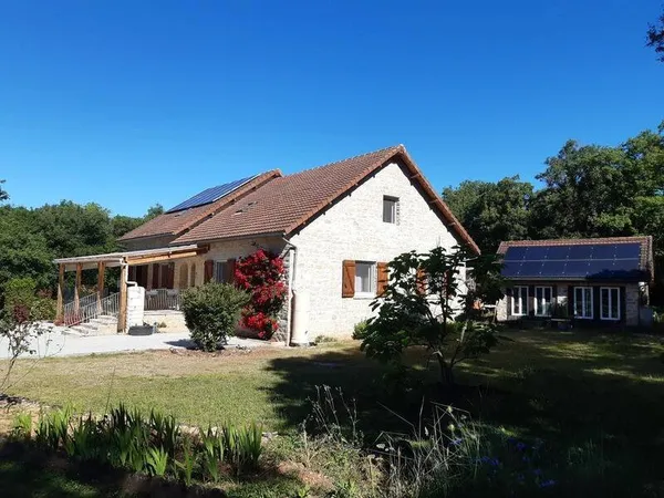 Maison 8 pièces 166 m²