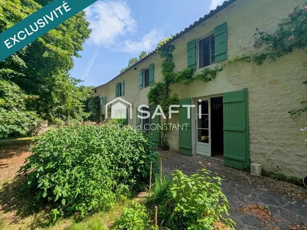 Maison 9 pièces 280 m²