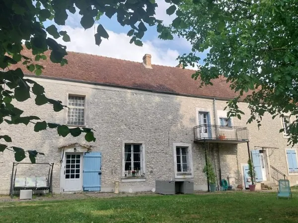 Maison 9 pièces 260 m²