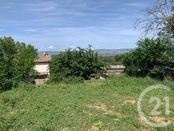 Terrain 664 m²