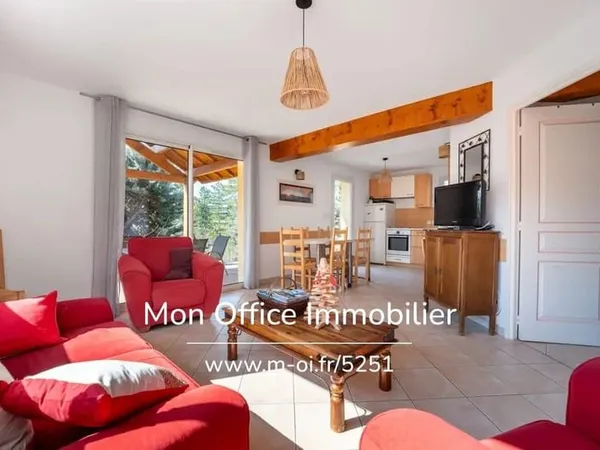 Référence : 5251-MTE - Maison Type 3- Grand garage - Jardin vue Lac
