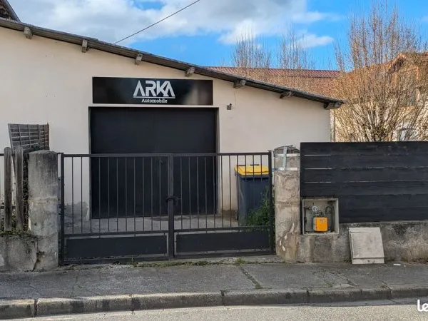 Garage/Hangar 87 m²