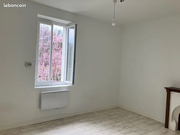Studio en bords de vienne