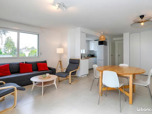 Vannes centre - Colocation meublée haut de gamme T4 - terrasse & jardin - bail étudian