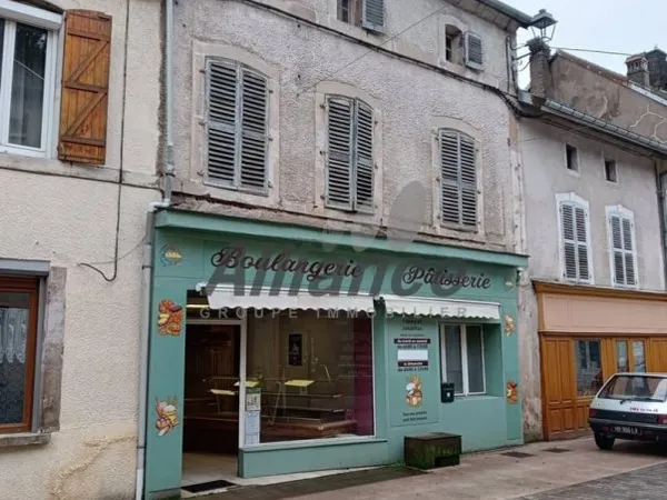 Immeuble 280 m²