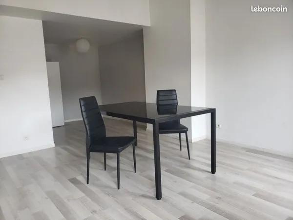 Appartement F2 Duplex - 2e étage - Faibles charges - Lunéville