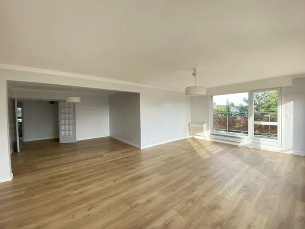 Appartement 6 pièces, VALENCIENNES