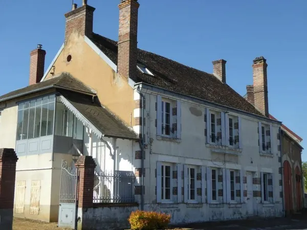Maison de bourg 178 m²