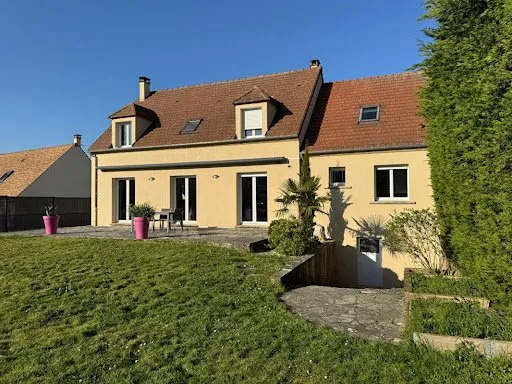 Maison 9 pièces 170 m²