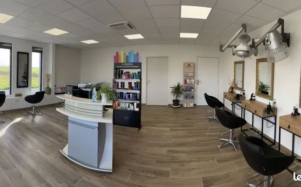 Salon de coiffure à vendre ~ Emplacement idéal