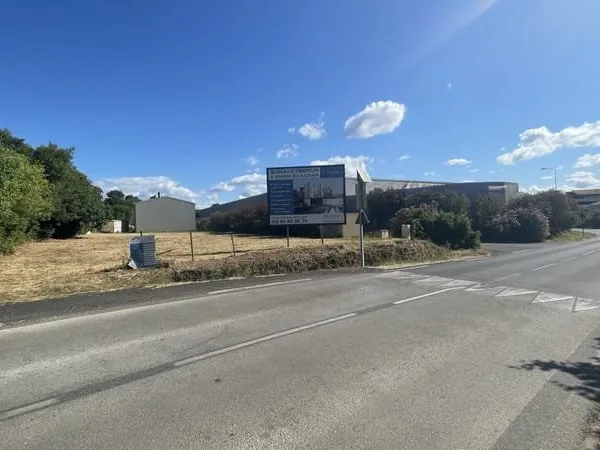 Bureaux de 128m2 à Sommières