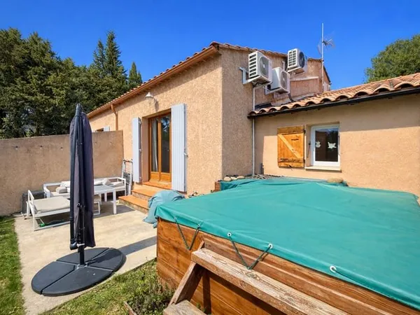Maison 2ch et bureau jardin parking