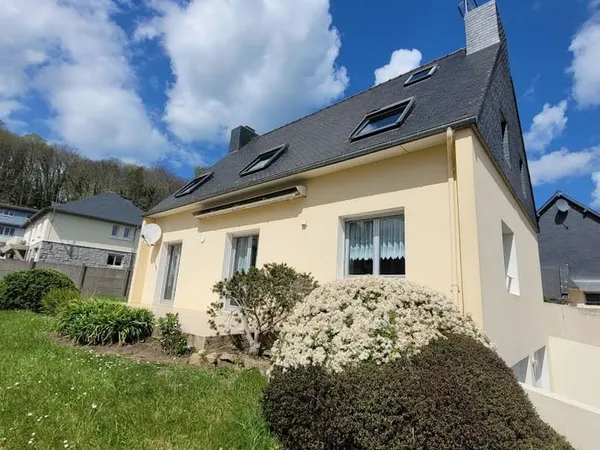 Maison 7 pièces 136 m²