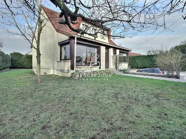 Maison Les Granges Le Roi 6 pièces 117 m2