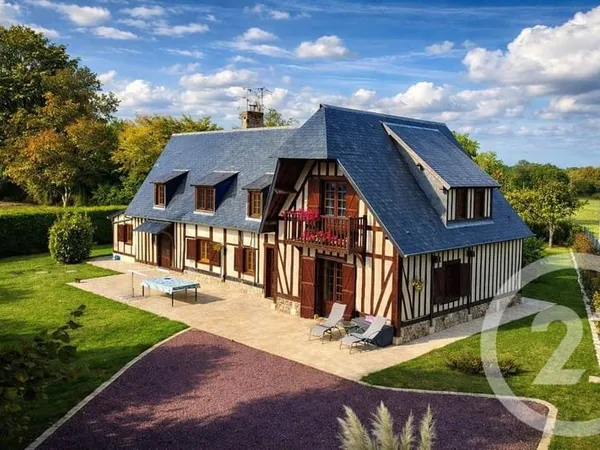 Maison 5 pièces 145 m²