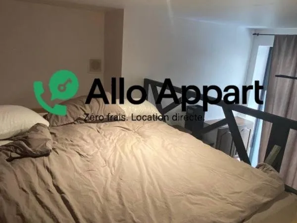 Studio meublé avec mezzanine - 27 m² - Paris 18e