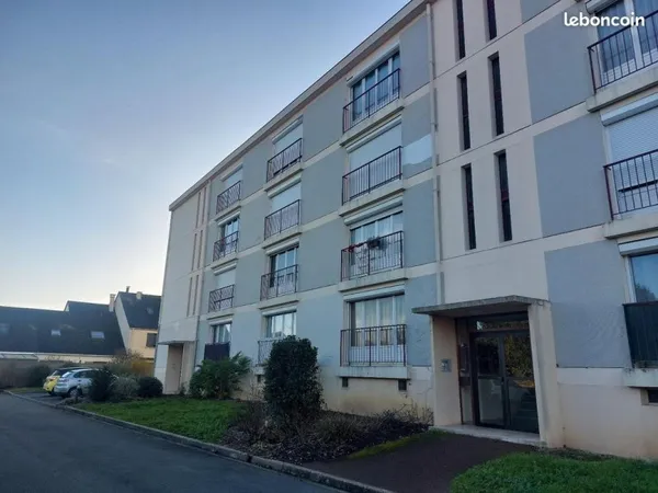 Studio 1 pièce 29 m²