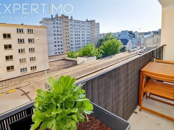 BREST QUARTIER GAMBETTA - SAINT MICHEL APPARTEMENT T3 AVEC A